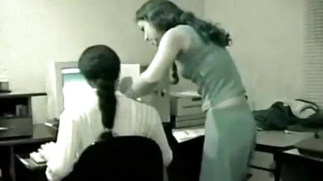 यातना में एचडी सेक्सी मूवी हिंदी संवेदनशील शरीर