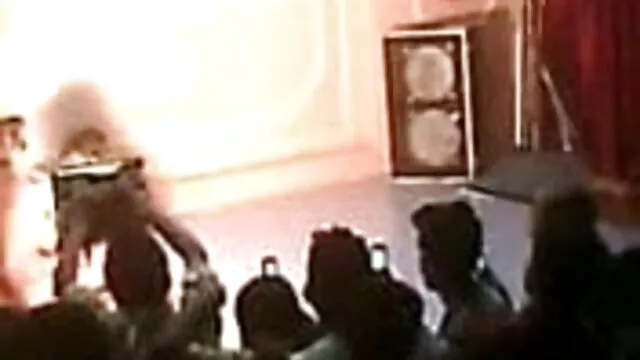 असली सेक्सी फिल्म एचडी फुल वीडियो मज़ा शुरू होता है