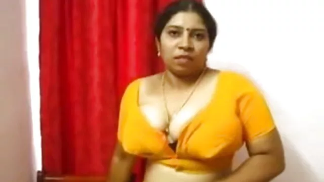 स्टील तितली जिंदा है! सेक्सी हॉलीवुड मूवी एचडी