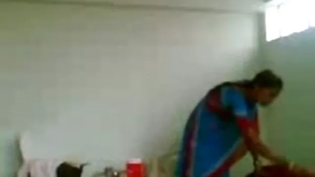 नोवोकेन की घुसपैठ। एचडी सेक्सी मूवी हिंदी