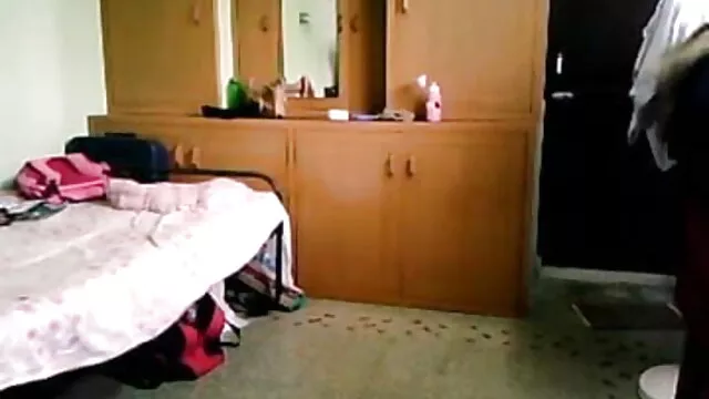 शरीर फुल मूवी एचडी सेक्सी पर मोम।