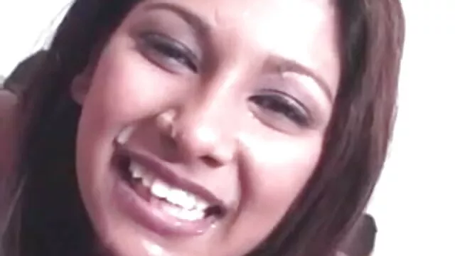 इनसेक्स-साइबिल हिंदी सेक्सी एचडी पिक्चर लाइव (2 सितंबर, 2000 से लाइव फीड) रॉ (साइबिल)