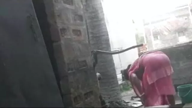 छीन लिया से पार्टी की मेज पर सेक्सी ब्लू मूवी एचडी कर दिया