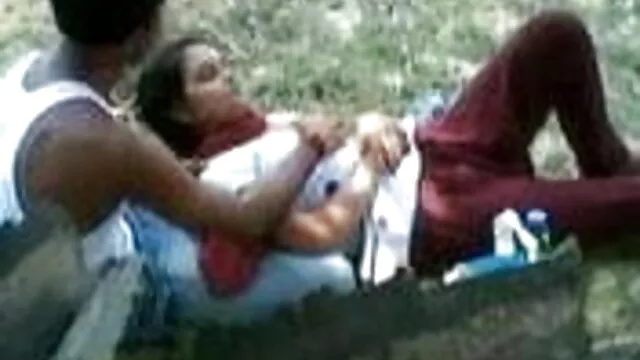 चरम जीवन। सेक्सी वीडियो फुल मूवी एचडी