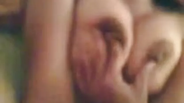 मीठा-मीठा एंजी के लिए एक कोड़ा सेक्सी फिल्म फुल एचडी वीडियो हिंदी (2013)