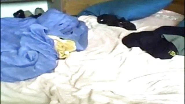 स्पैन्डेक्स डिस्को क्वींस बंधन में एचडी बीएफ सेक्सी मूवी