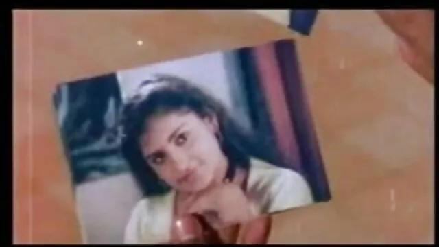 EP-तीन साधारण सेक्सी वीडियो मूवी एचडी में मामलों